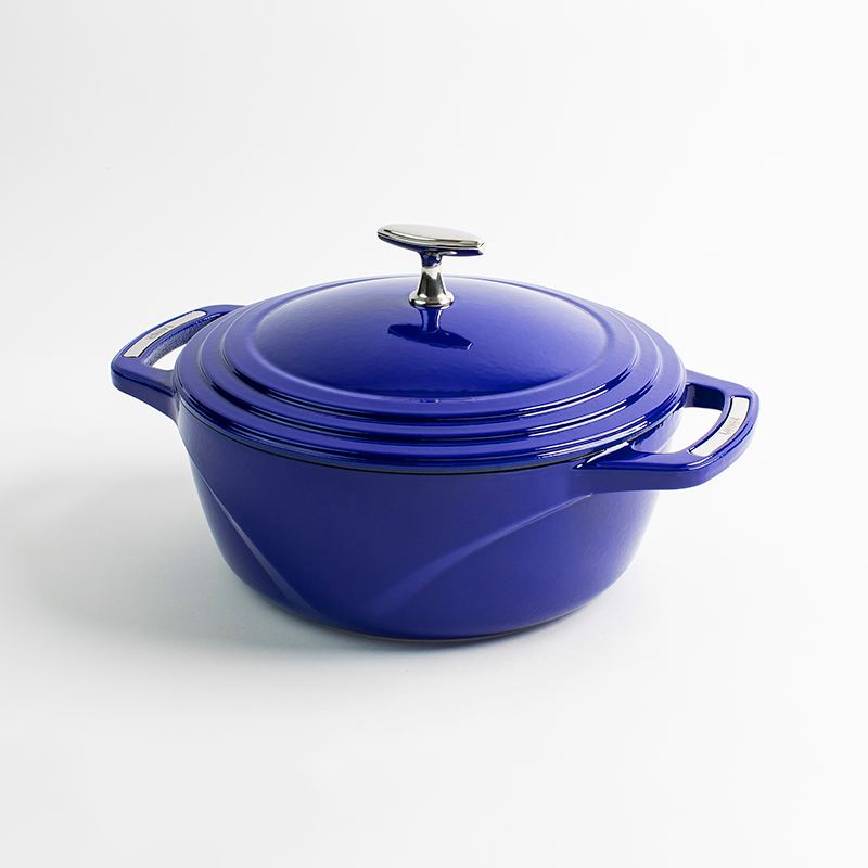 USA Enamel? Cast Iron Dutch Oven - Image 36
