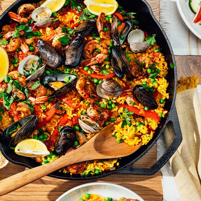 Chef Collection 14 Inch Dual Handle Skillet - Image 4