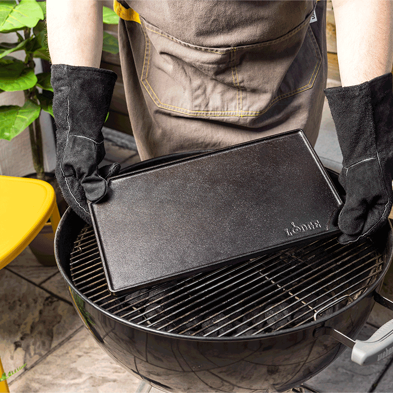 16.75 x 9.5 Inch Double Play Reversible Grill/Griddle - Image 4