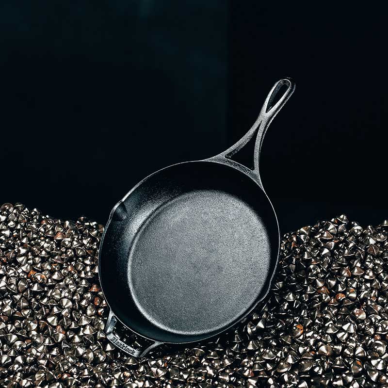 Blacklock Lightweight Cast Iron Skillet Set - Image 4