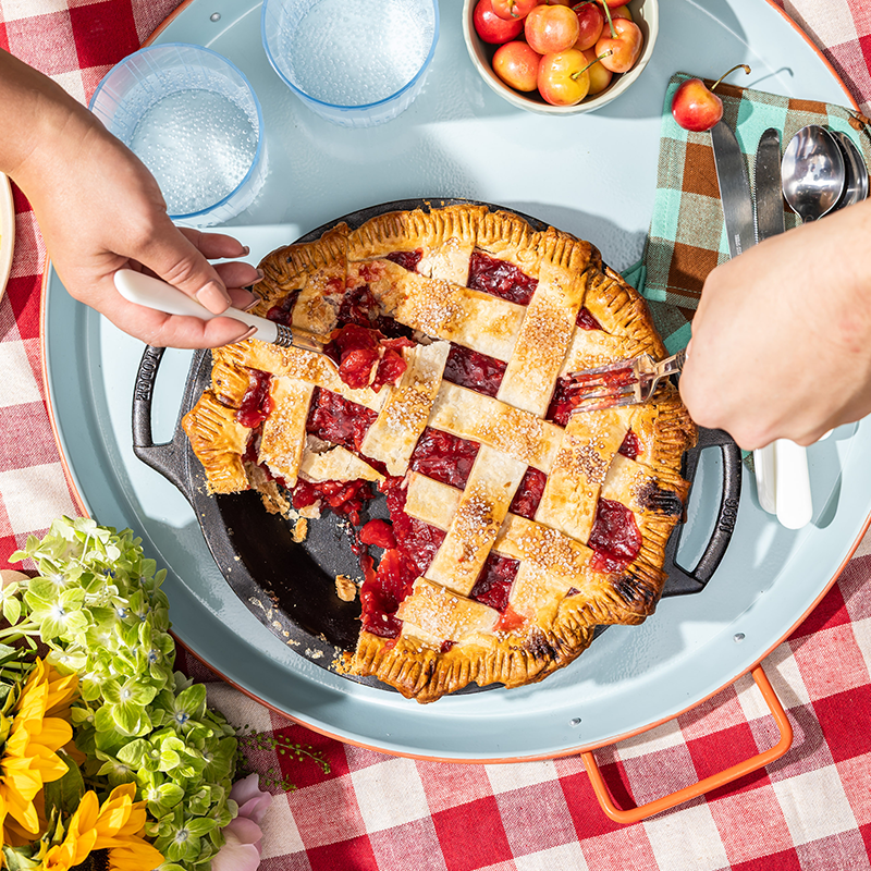 9 Inch Seasoned Cast Iron Pie Pan - Image 3