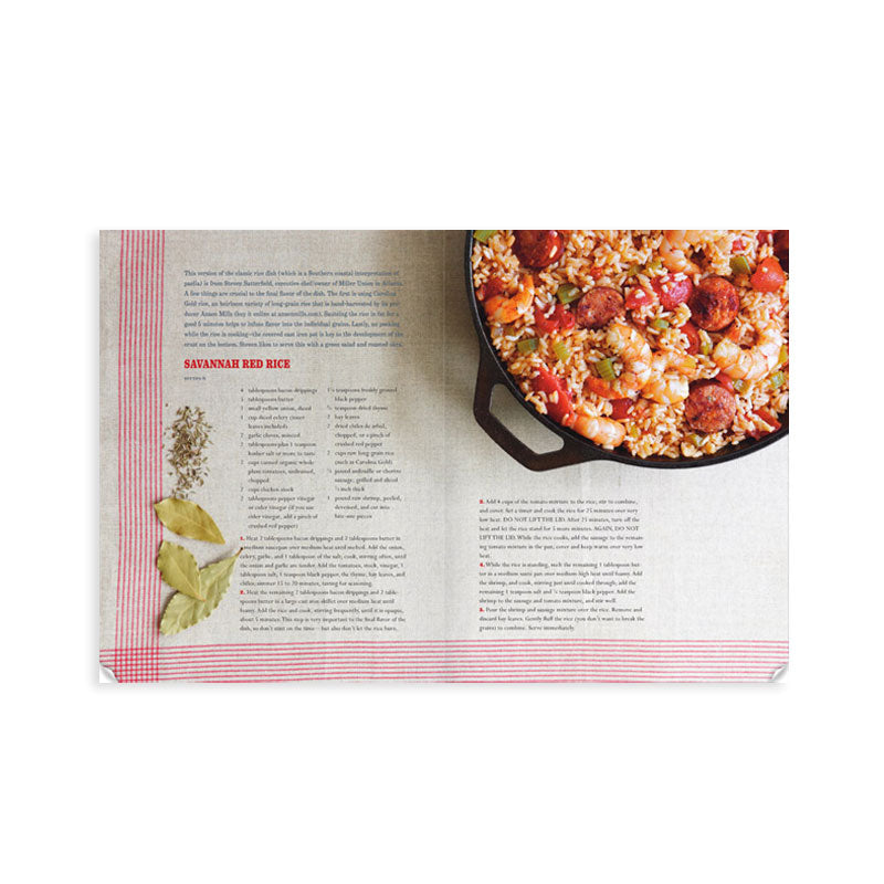 The Lodge Cast Iron Cookbook - Image 6