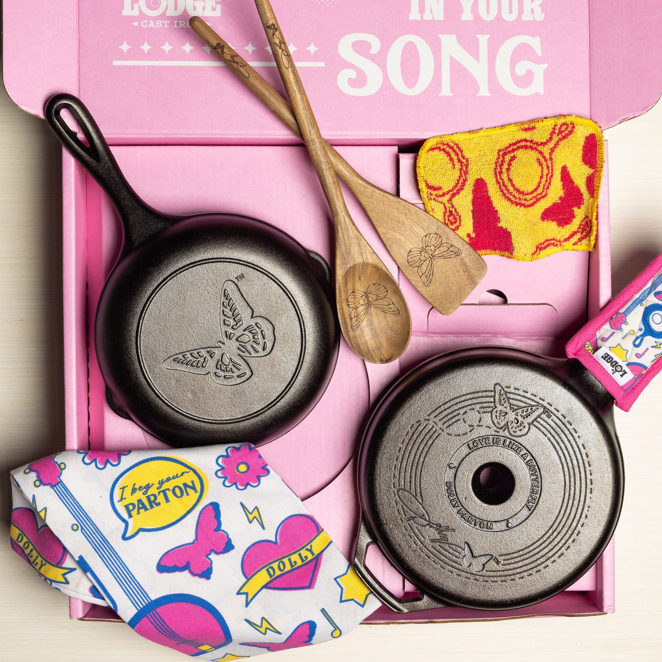 Dolly Parton Cast Iron Gift Set - Image 3