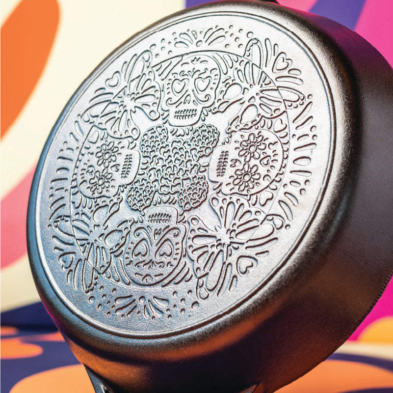 12 Inch Seasoned Cast Iron Butterfly Sugar Skull Skillet - Image 4