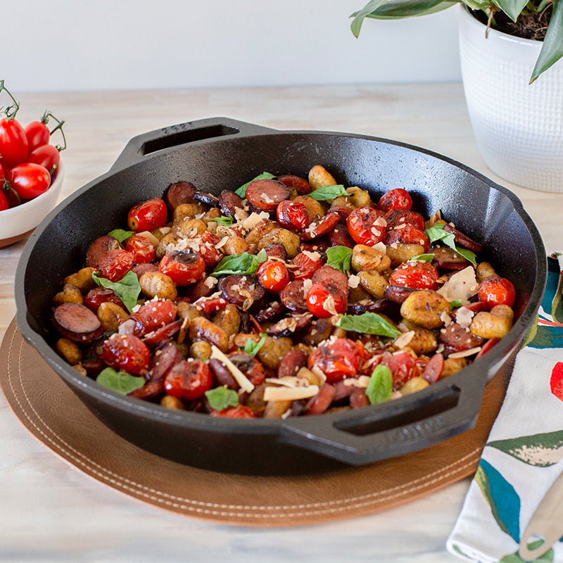 Cast Iron Dual-Handle Pan - Image 45