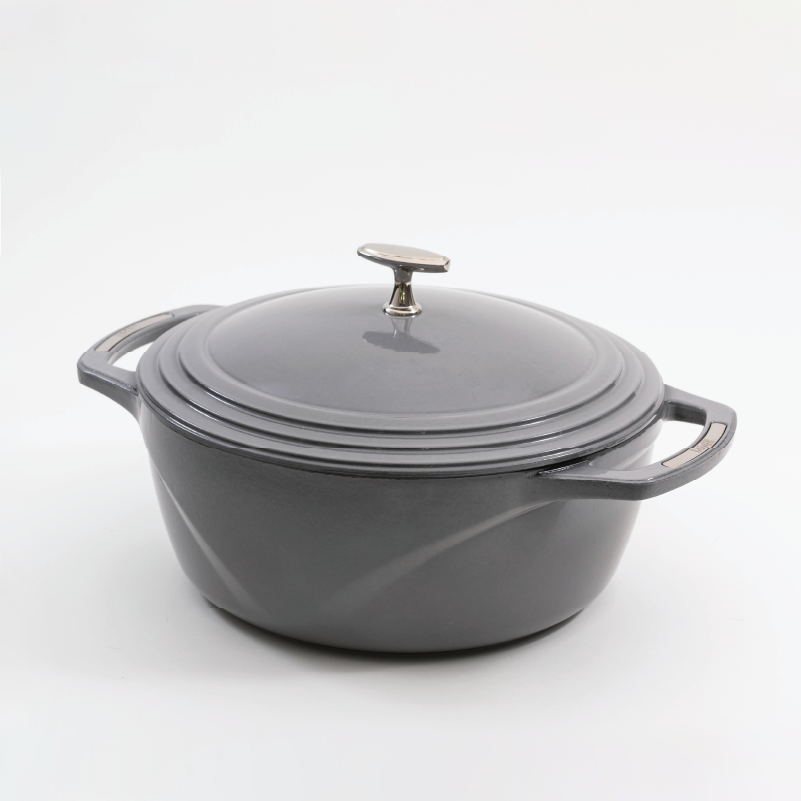 USA Enamel? Cast Iron Dutch Oven - Image 116